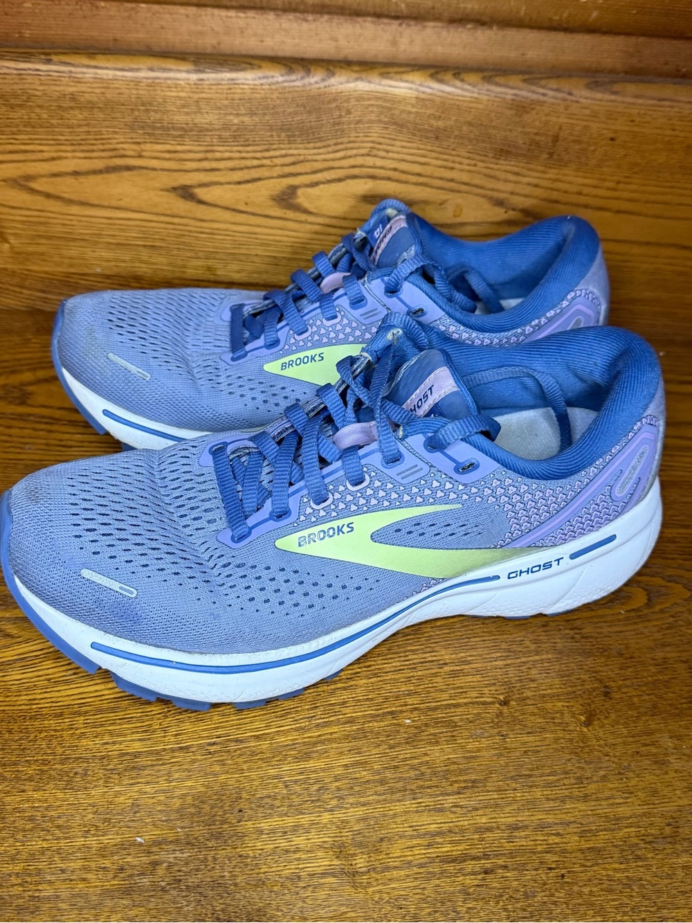 Brooks Ghost 14 Women's Running Shoes - Lavender with Lime Accent size 8.5